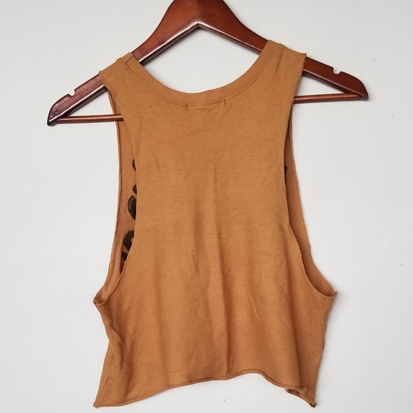 Muscle tee leopard/ jaguar face - Picture 2 of 6